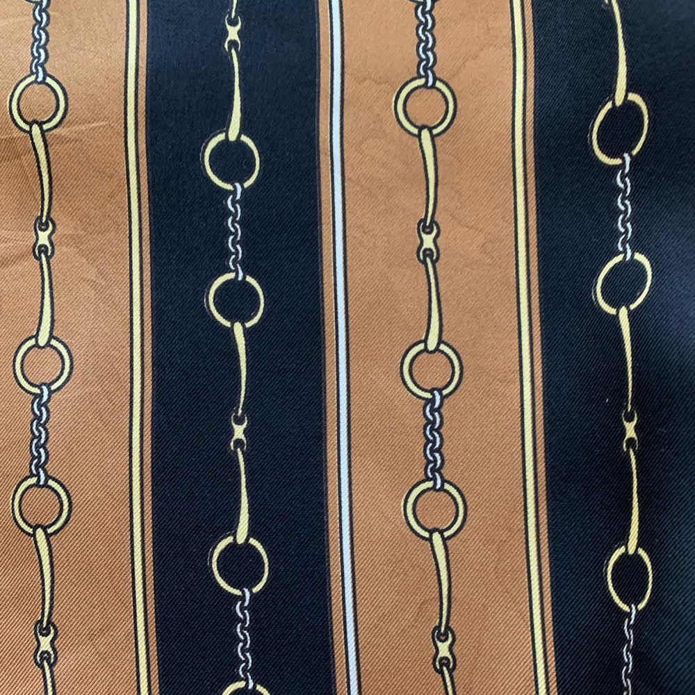 Gucci Velvet/Silk Horsebit Shorts - Picture 8 of 11